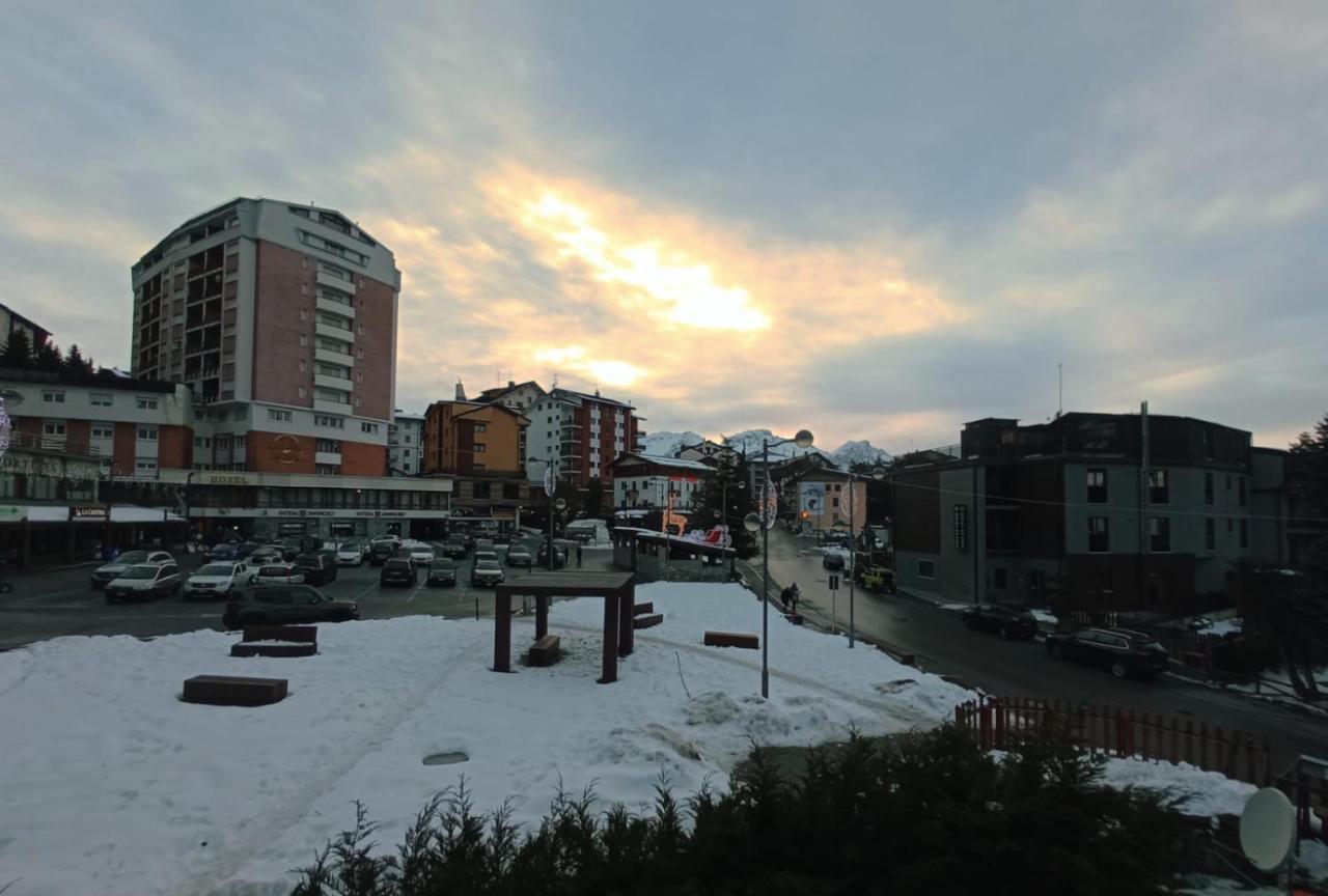 4Seasons Appartamenti Sauze D'Oulx Luaran gambar