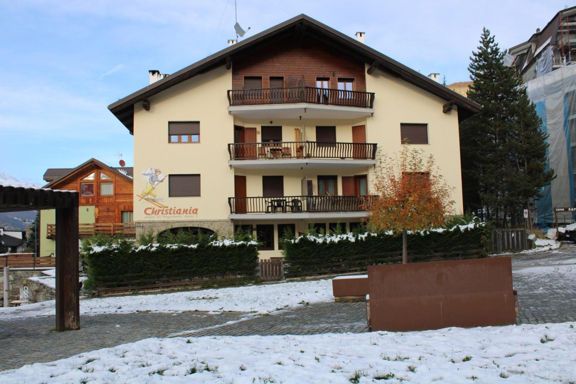 4Seasons Appartamenti Sauze D'Oulx Luaran gambar